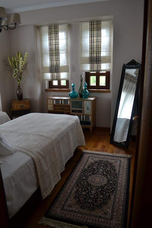 Evmorfes Villas 폴리이로스 객실 사진